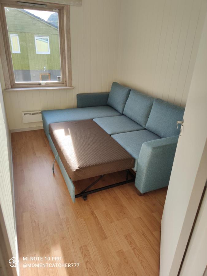 Guest Room In Private House Ålesund Buitenkant foto